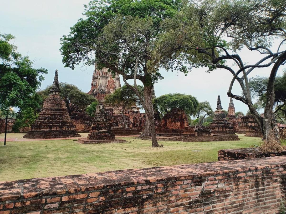 Siri Guesthouse Phra Nakhon Si Ayutthaya Exterior foto